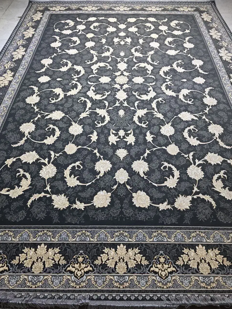 فرش ۱۲متری ۱۲۰۰شانه|فرش|کرمانشاه, |دیوار