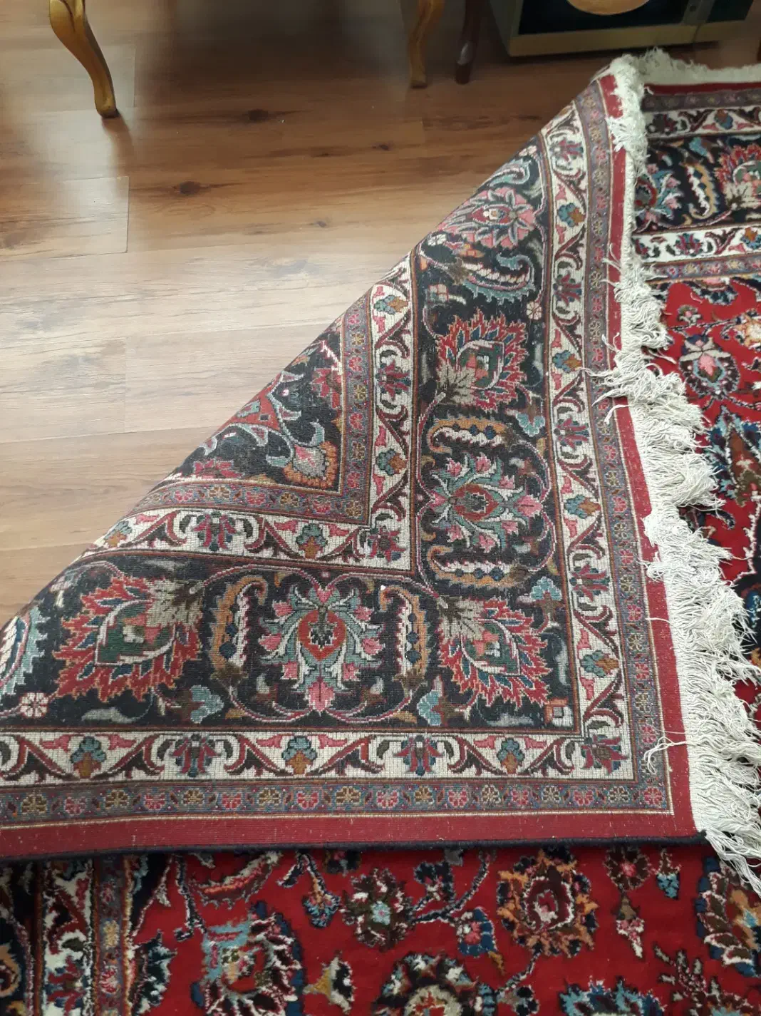 فرش دستی کاملآ سالم ریشه ها سالم|فرش|مشهد, چهارچشمه|دیوار