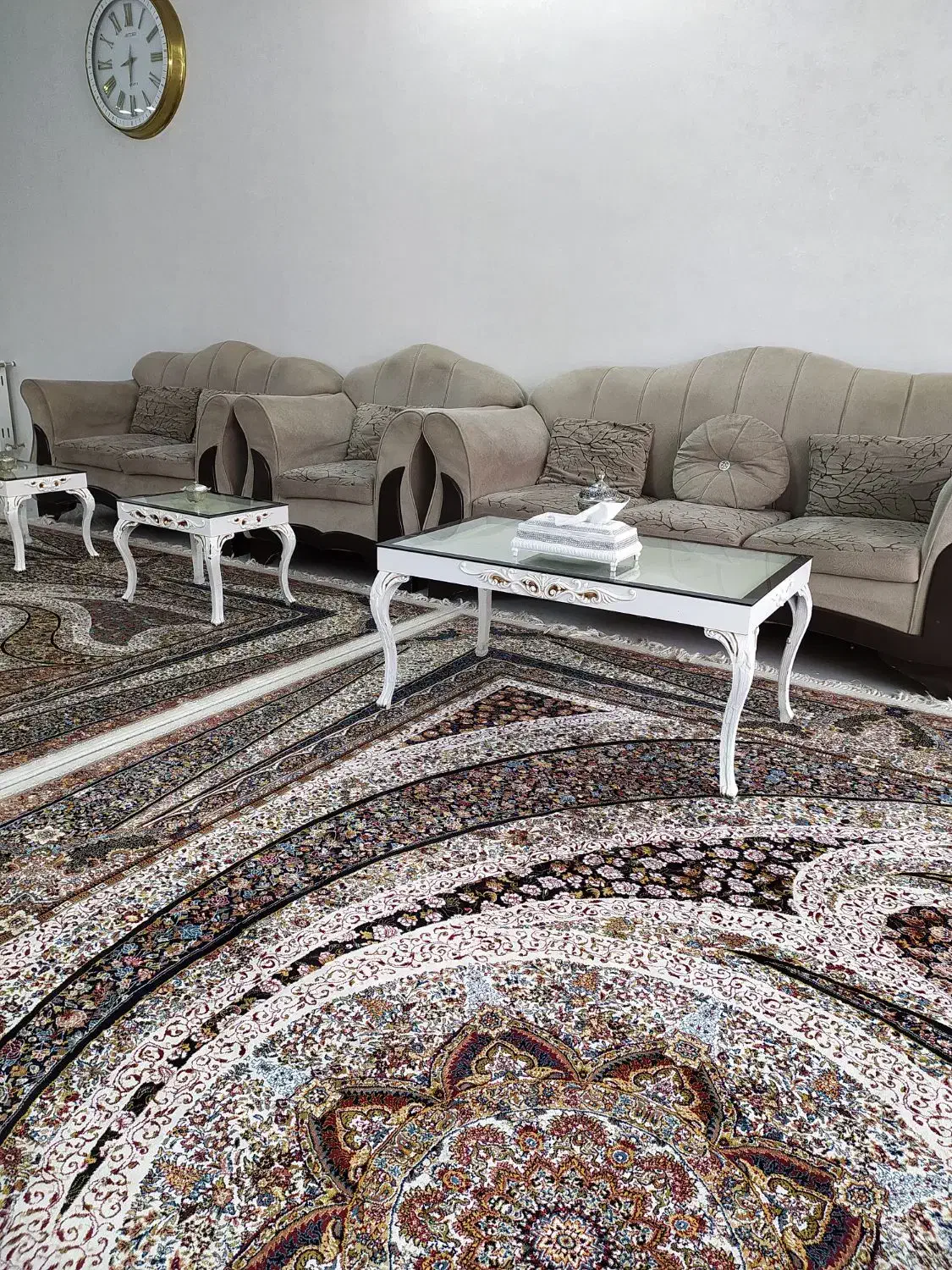 راحتی هفت نفره|مبلمان خانگی و میز عسلی|سبزوار, گلشن|دیوار