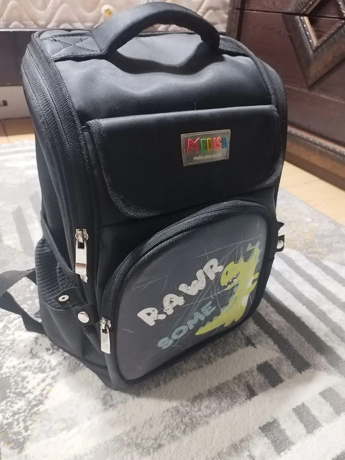 کوله پشتی|کیف، کفش، کمربند|نیشابور, هفده شهریور|دیوار