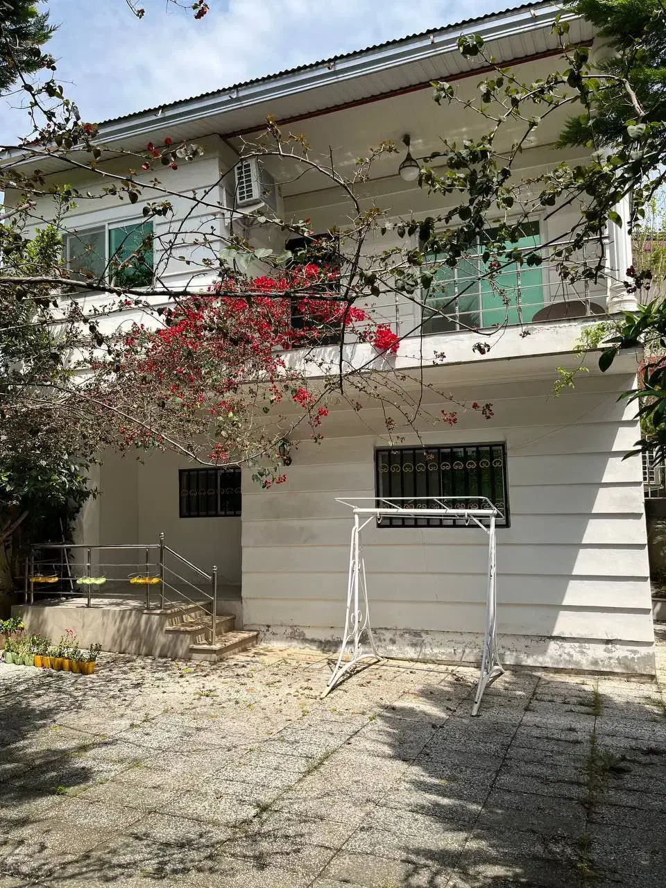 دوبلکس رومی باغی/۲۴۰متری سندار/زیر قیمت منطقه|فروش خانه و ویلا|چمستان, |دیوار