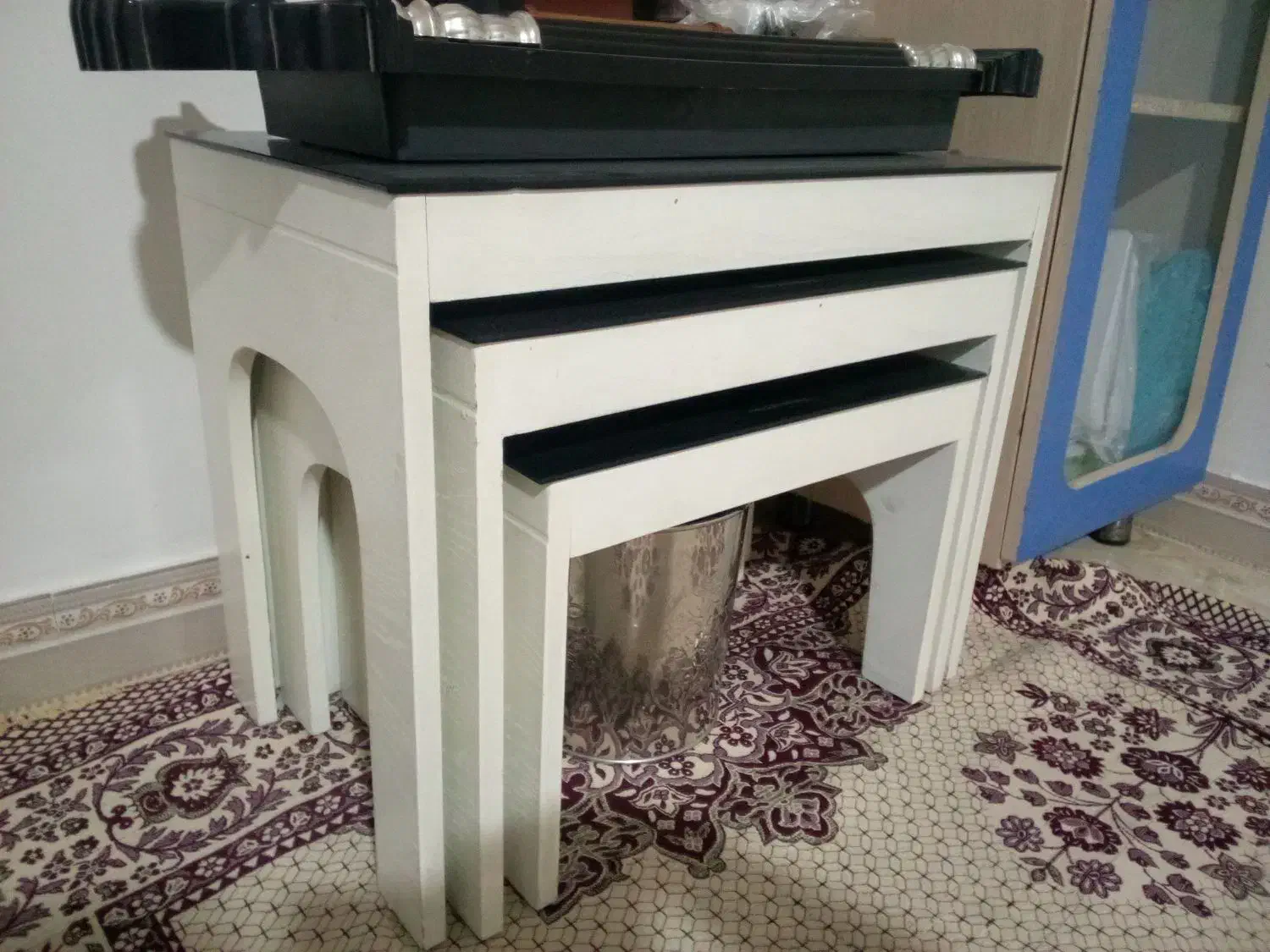 جلومبلی نو|مبلمان خانگی و میز عسلی|رباطکریم, نصیرشهر|دیوار