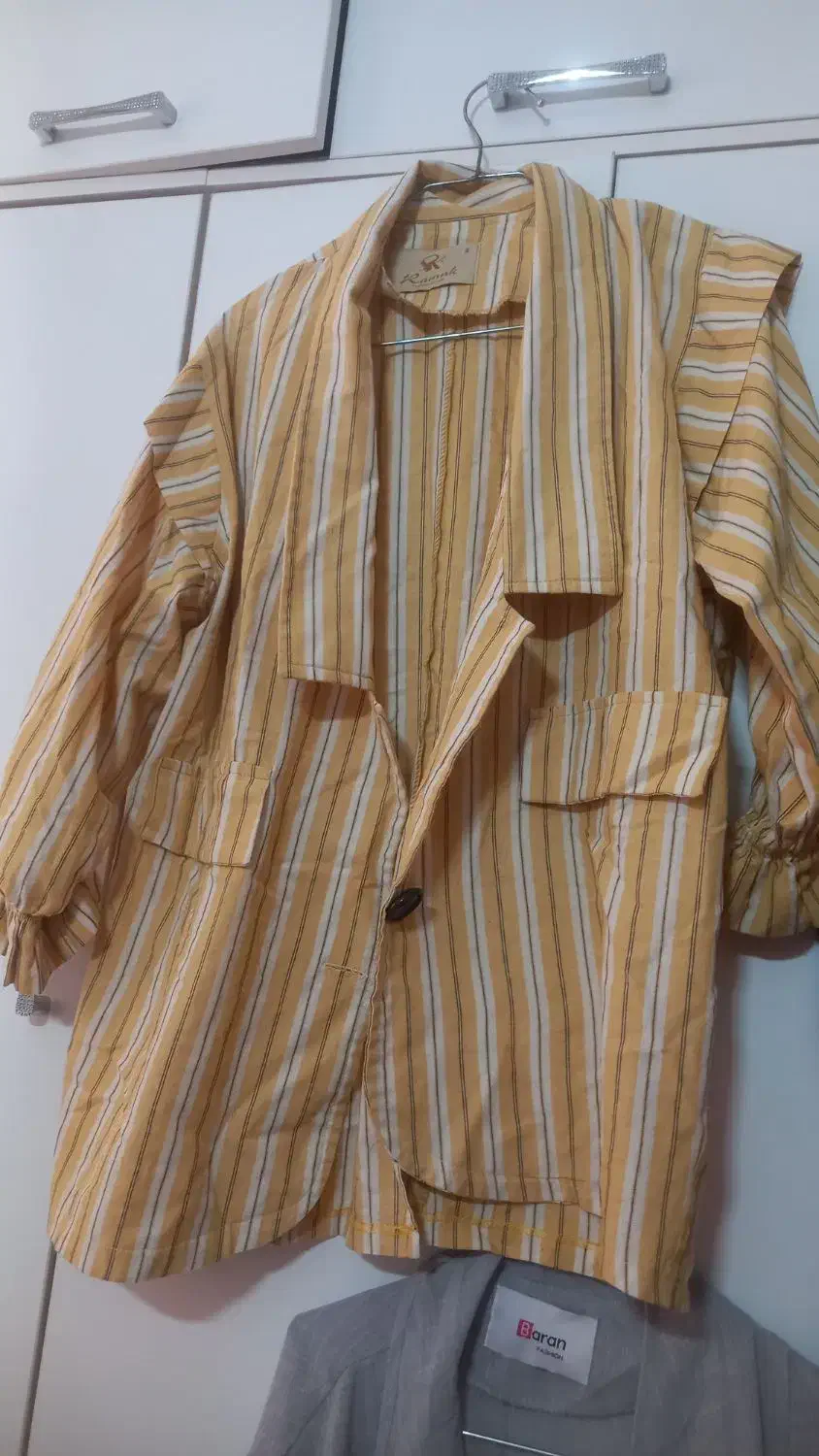 تعدادی زیادی مانتو  شومیز|لباس|محمدیه-قزوین, |دیوار