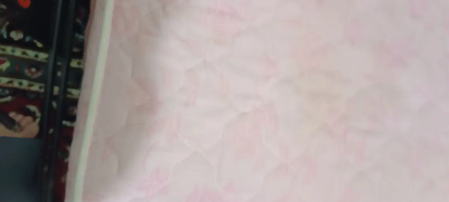 تشک تخت|رختخواب، بالش، پتو|همدان, |دیوار