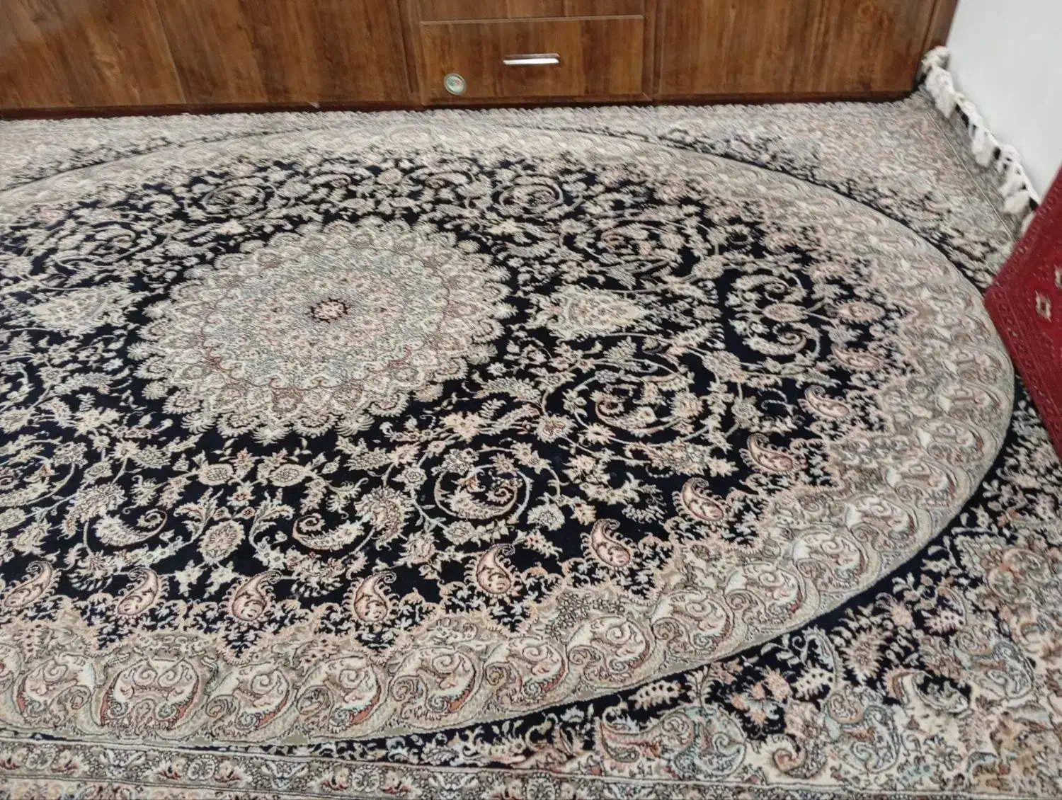 فرش درحد نو|فرش|تربت‌حیدریه, پائین ولایت|دیوار