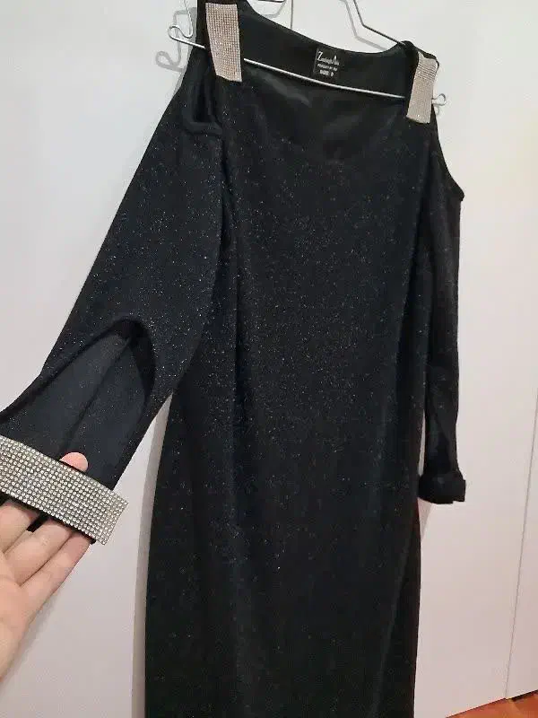 ۳ عدد لباس  مجلسی نونو|لباس|بروجرد, |دیوار