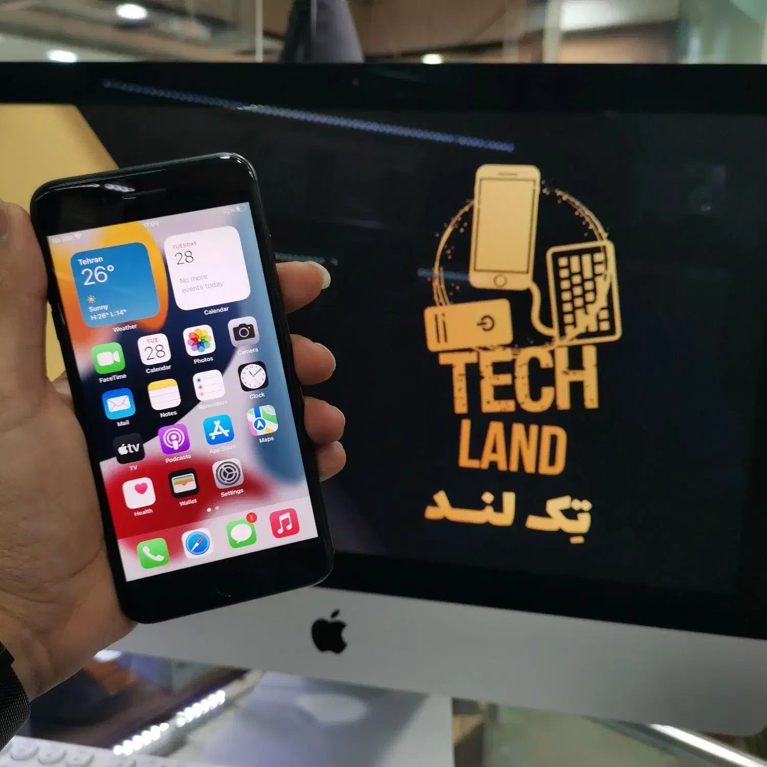 iphone 7 plus باطری ۱۰۰|موبایل|شیراز, ملاصدرا|دیوار