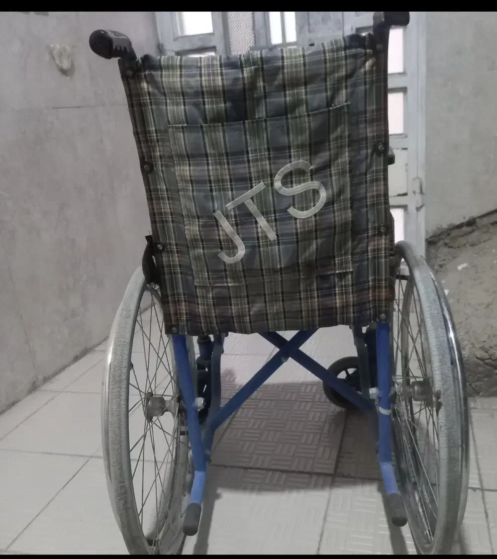 ویلچر|آرایشی، بهداشتی، درمانی|نجفآباد, حومه نجف آباد|دیوار