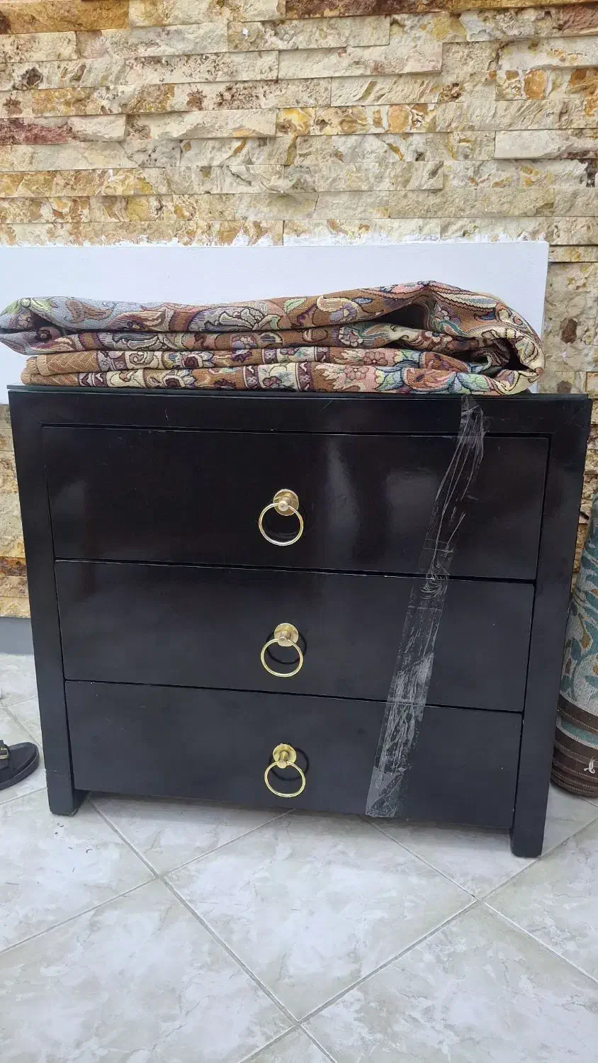 فروش دراور سکشو مشکی + روفرشی ۱۲ متری|جاکفشی، کمد، دراور|اندیشه, اندیشه فاز ۱|دیوار