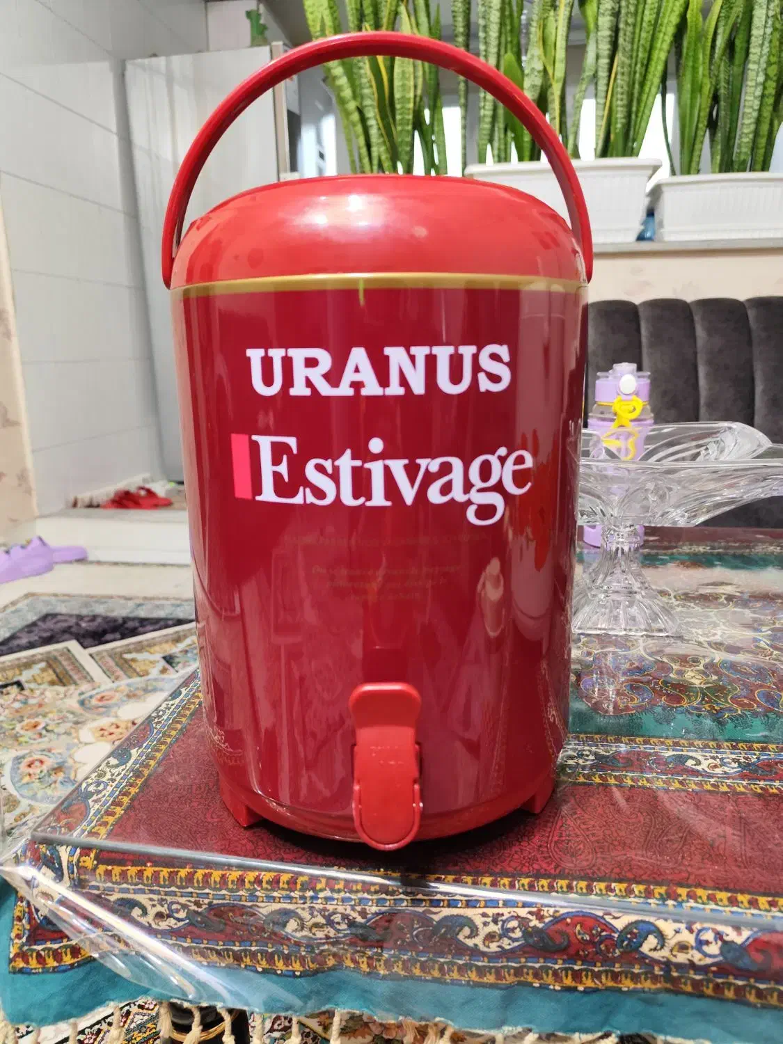 کلمن ۹ و نیم لیتری سرد و گرم|ظروف نگهدارنده، پلاستیکی، یک‌بارمصرف|تهران, دانشگاه شریف|دیوار