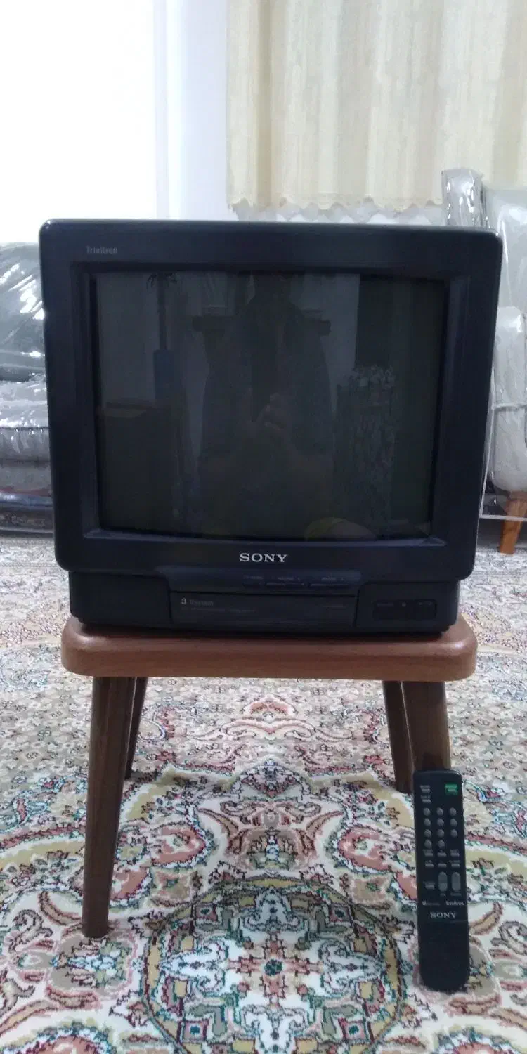 تلویزیون سونی، ضبط پایونر، استریوقدیمی|تلویزیون و پروژکتور|صدرا-فارس, فاز ۲|دیوار