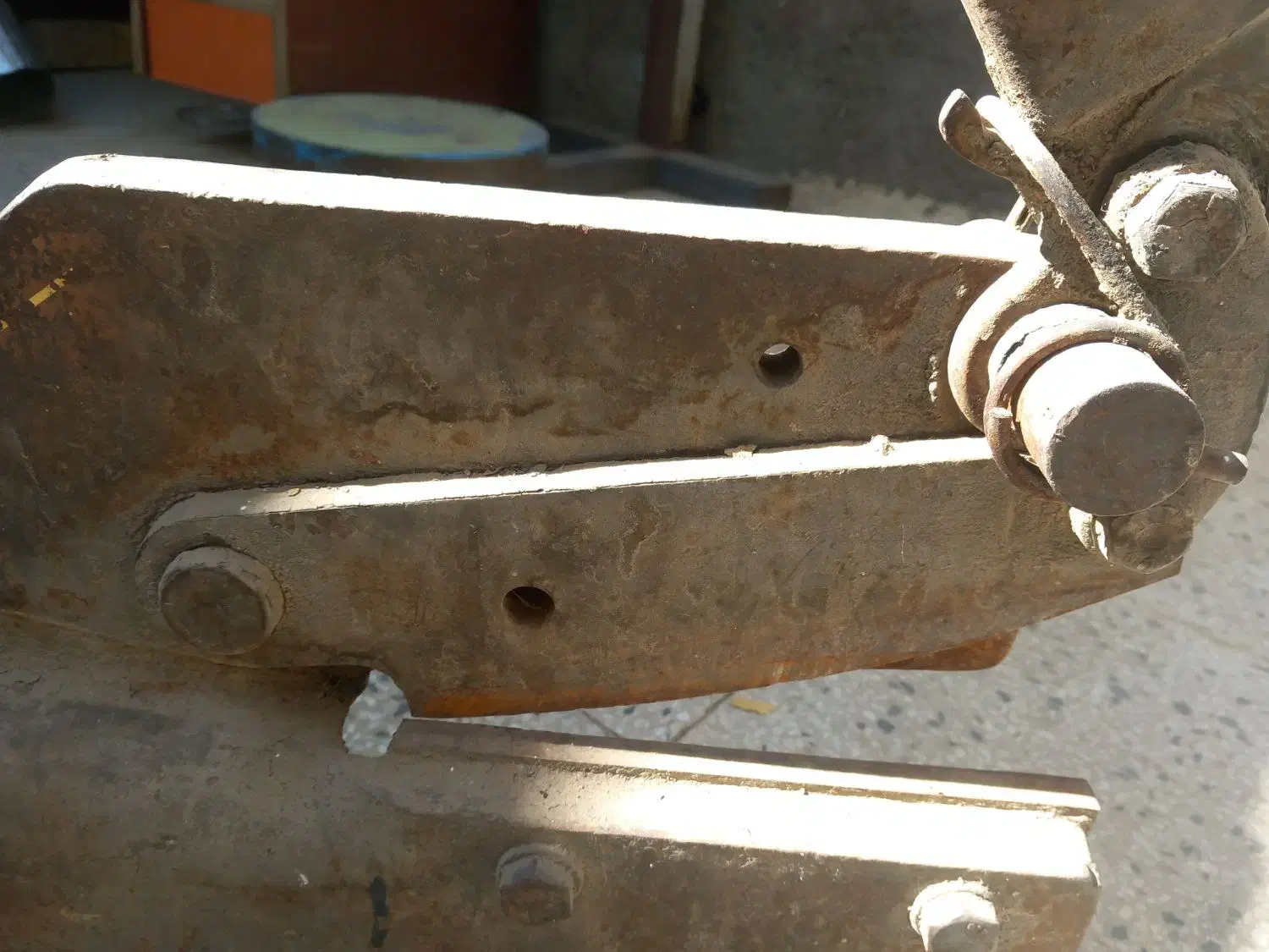 قیچی ورق بر|ابزارآلات|الیگودرز, |دیوار