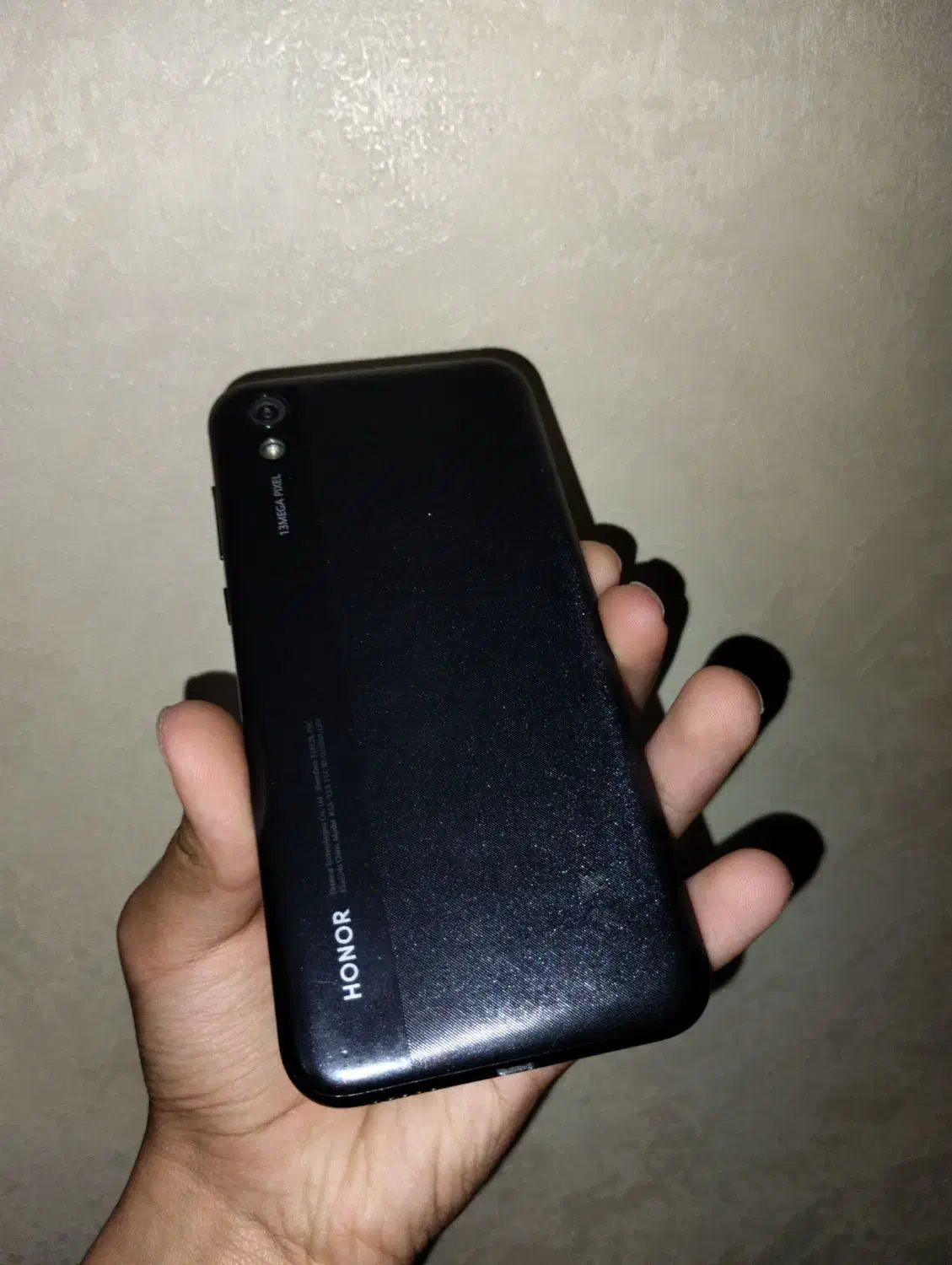 گوشی آنر 8s به همراه کارتون و شارژر|موبایل|کرج, دولت‌آباد|دیوار