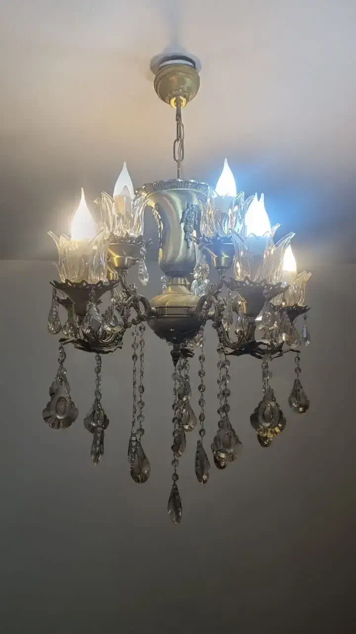 للوستر ۵شاخه دوبل ۱۰ تا لامپ میخوره|لوستر و چراغ آویز|تهران, فرمانیه|دیوار