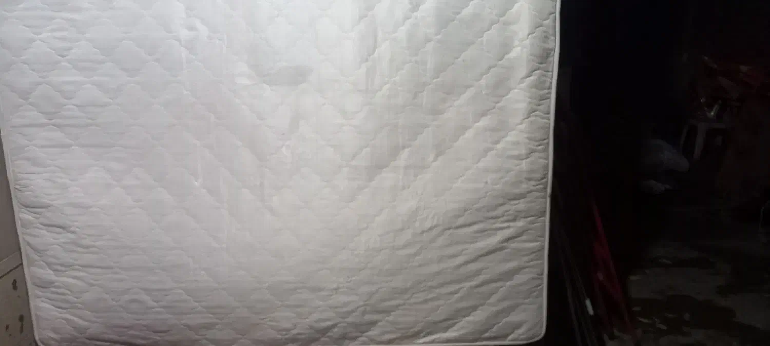 تشک تخت|تشک تختخواب|گنبد کاووس, |دیوار