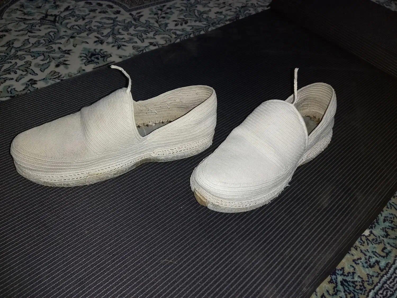 گیوه|کیف، کفش، کمربند|کرمانشاه, |دیوار