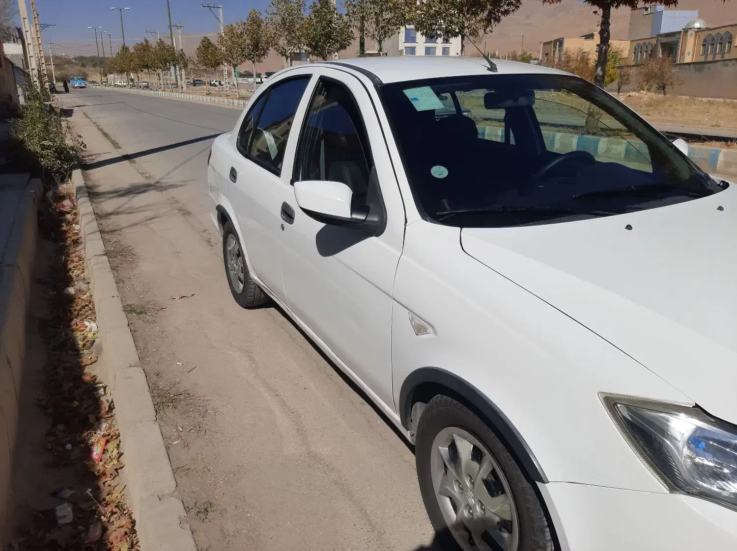 ساینا مدل ۱۴۰۰ بسیار سالم|خودرو سواری و وانت|اصفهان, کوی ولی عصر|دیوار