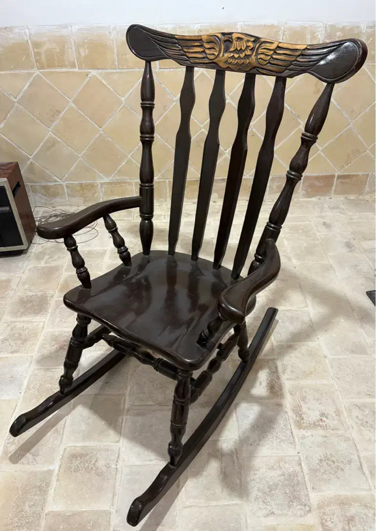 صندلی|صندلی و نیمکت|یزد, |دیوار