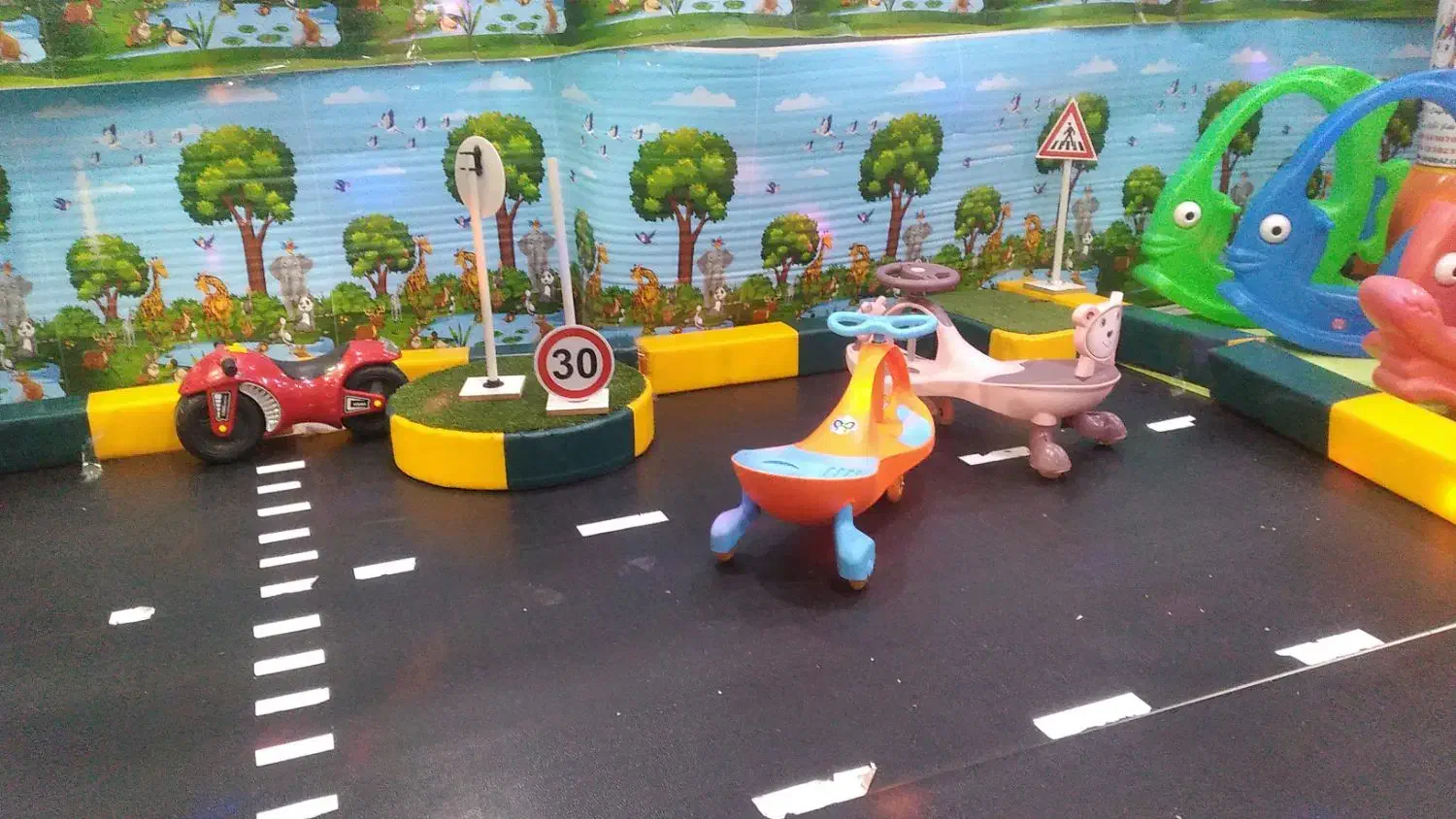 شهربازی رضا وروژا|خدمات پذیرایی، مراسم|اسلامآباد غرب, |دیوار