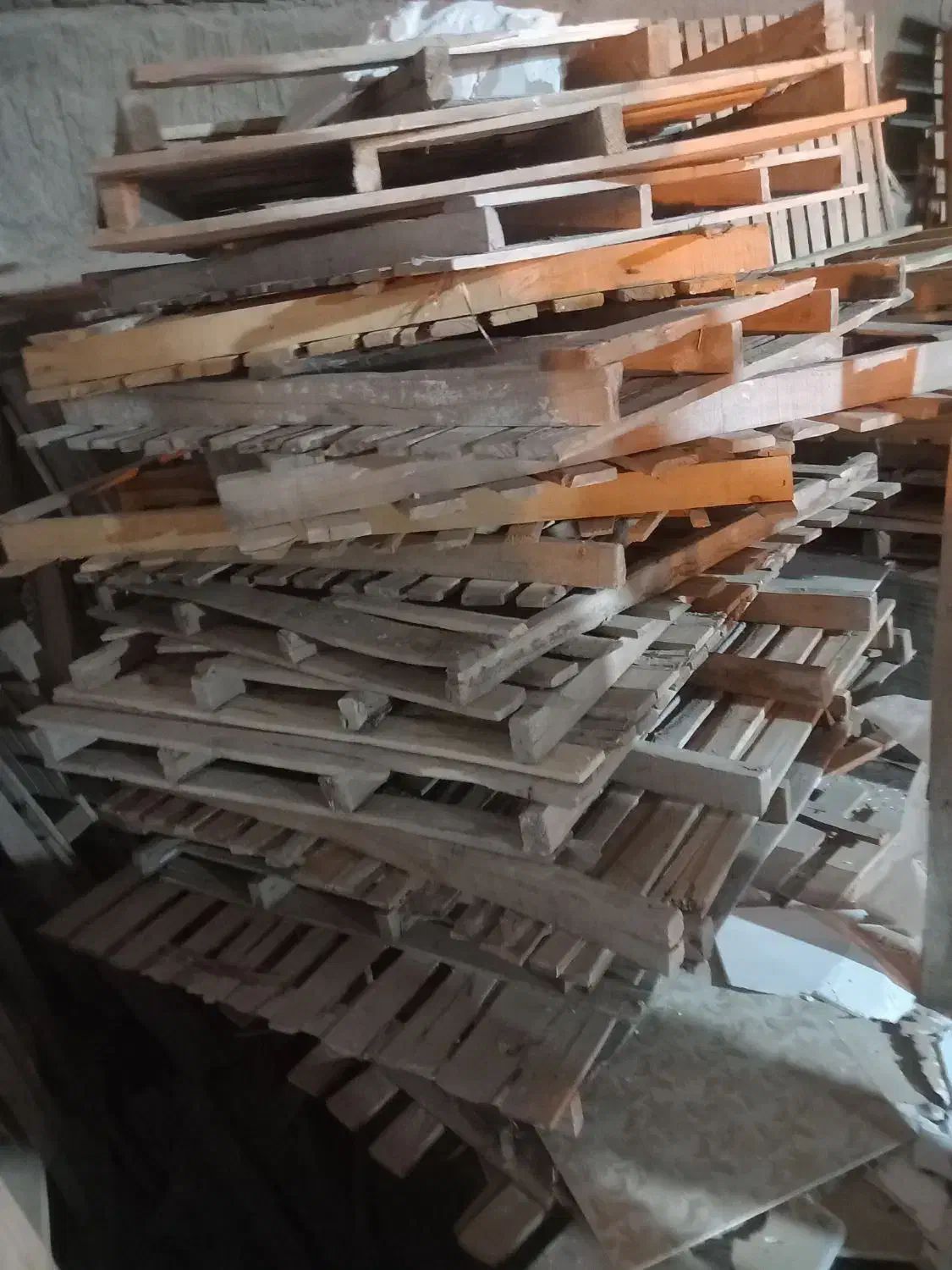 پالت چوبی|فروشگاه و مغازه|ایواوغلی, |دیوار