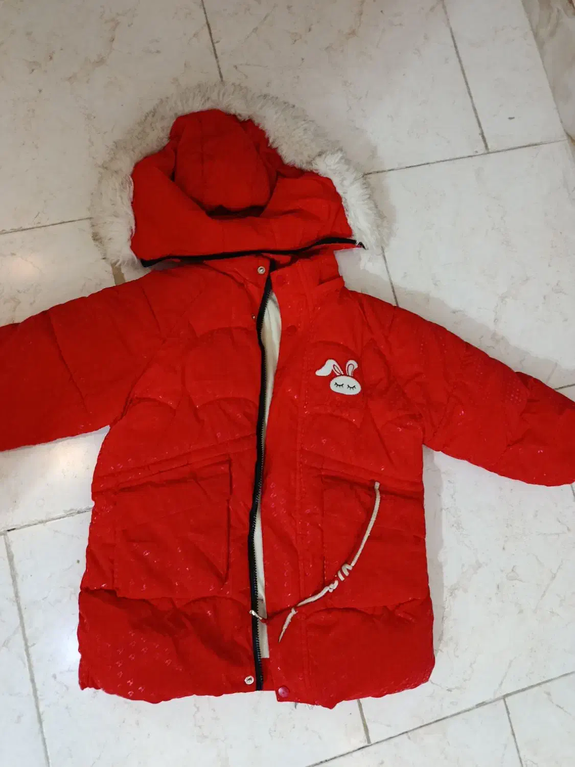 کاپشن دخترانه در حد نو|کفش و لباس بچه|صومعهسرا, |دیوار