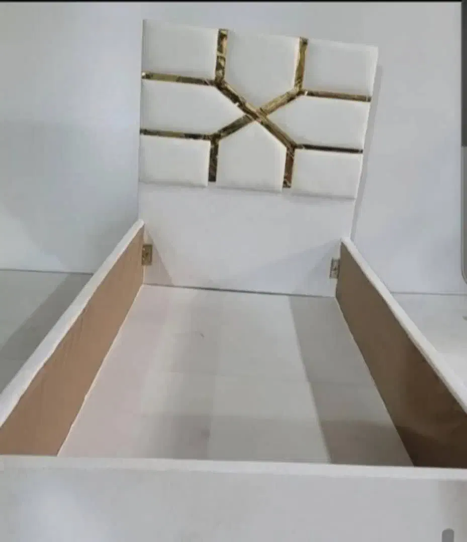 تخت خواب|تخت و سرویس خواب|کیار, |دیوار