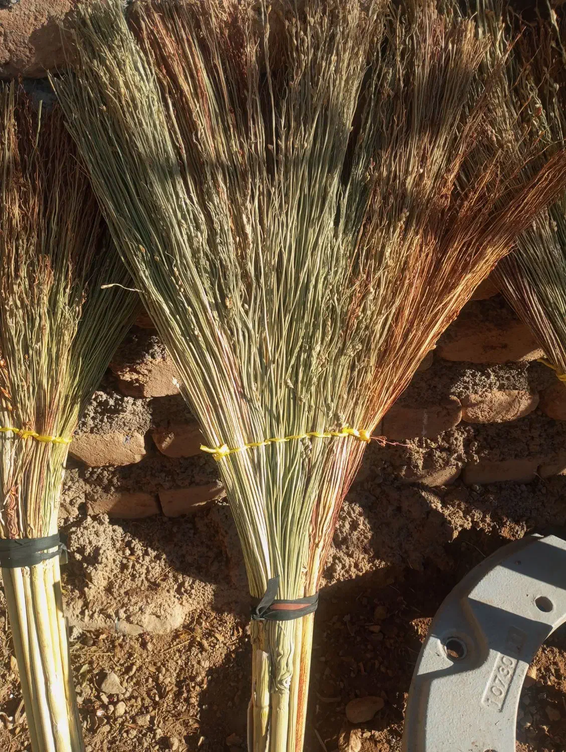 جارو|لوازم نظافت|الشتر, |دیوار