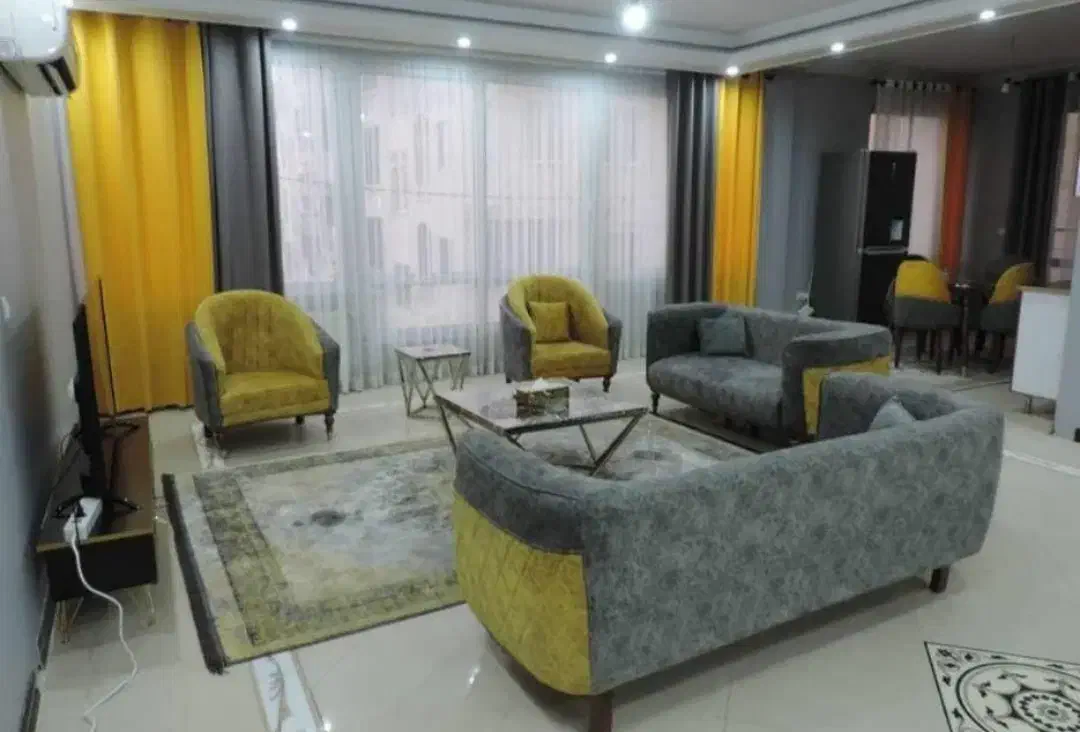 سویت امن و تمیز|اجارهٔ کوتاه‌مدت آپارتمان و سوئیت|فولادشهر, B7|دیوار