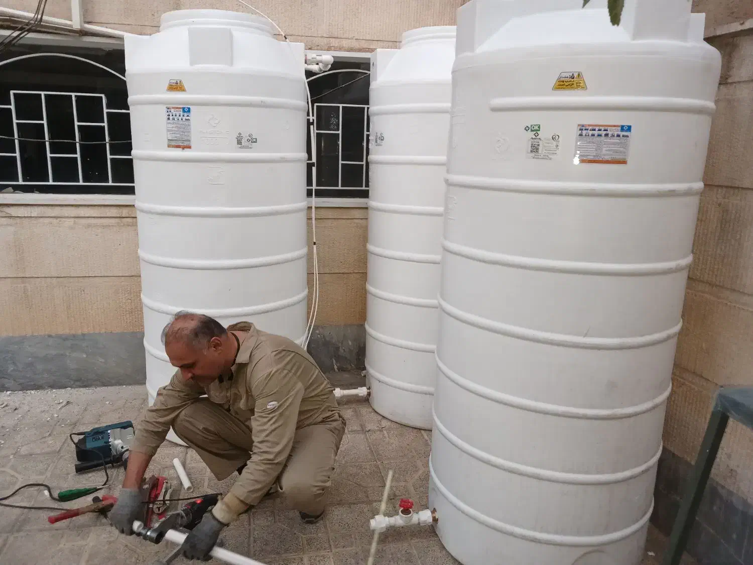 نصب تعمیر لوله کشی پمپ آب منبع آب دستگاه تصفیه آب|خدمات پیشه و مهارت|تهران, میدان ولیعصر|دیوار