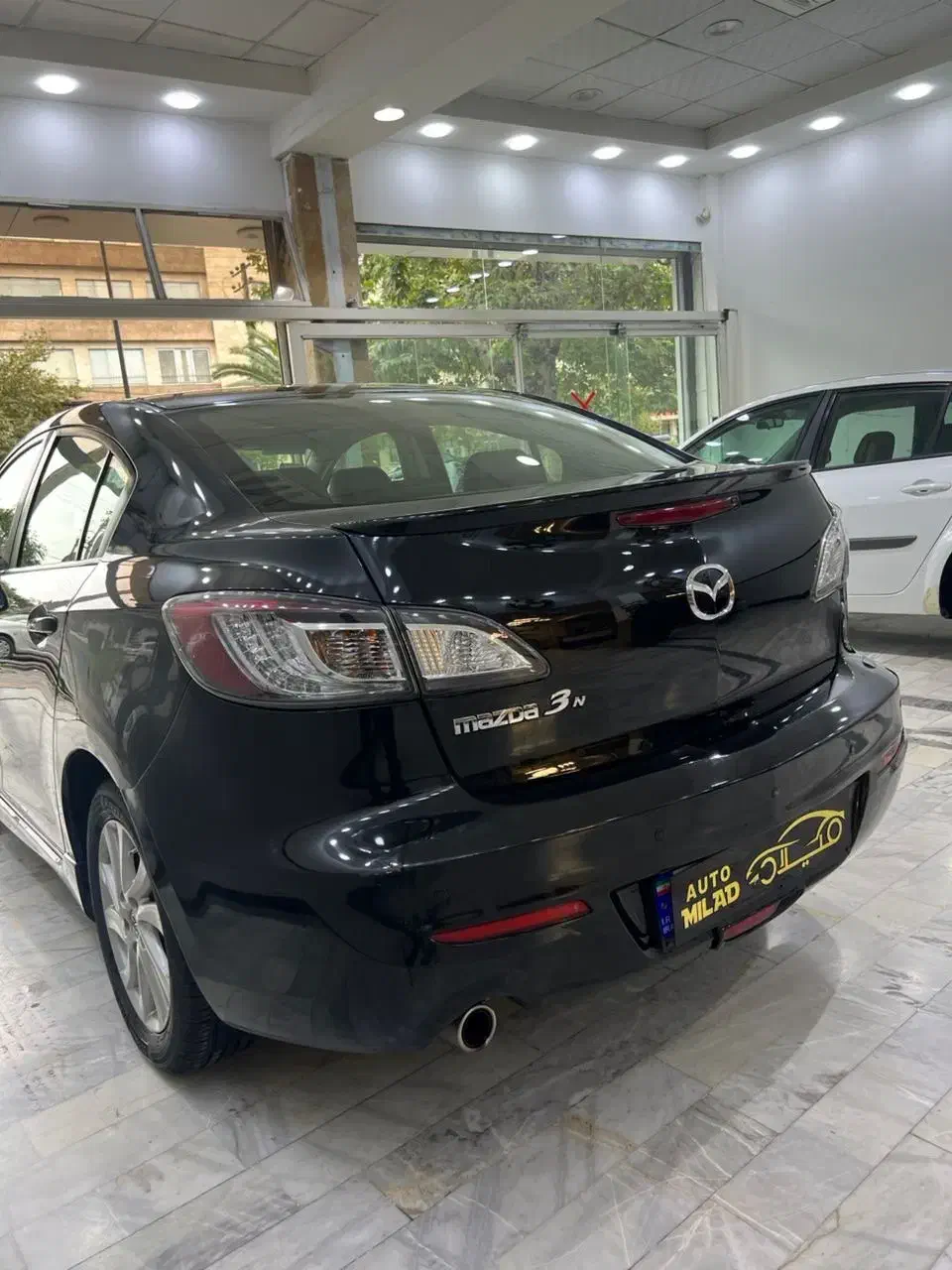 مزدا ۳مدل ۹۶ مشکی بی رنگ درجه یک|خودرو سواری و وانت|آمل, |دیوار