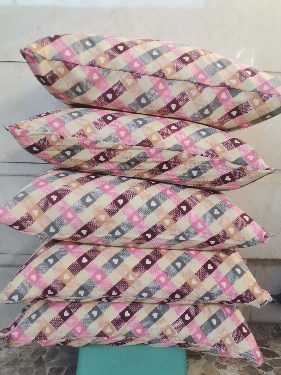 انواع بالشت|رختخواب، بالش، پتو|شوشتر, |دیوار