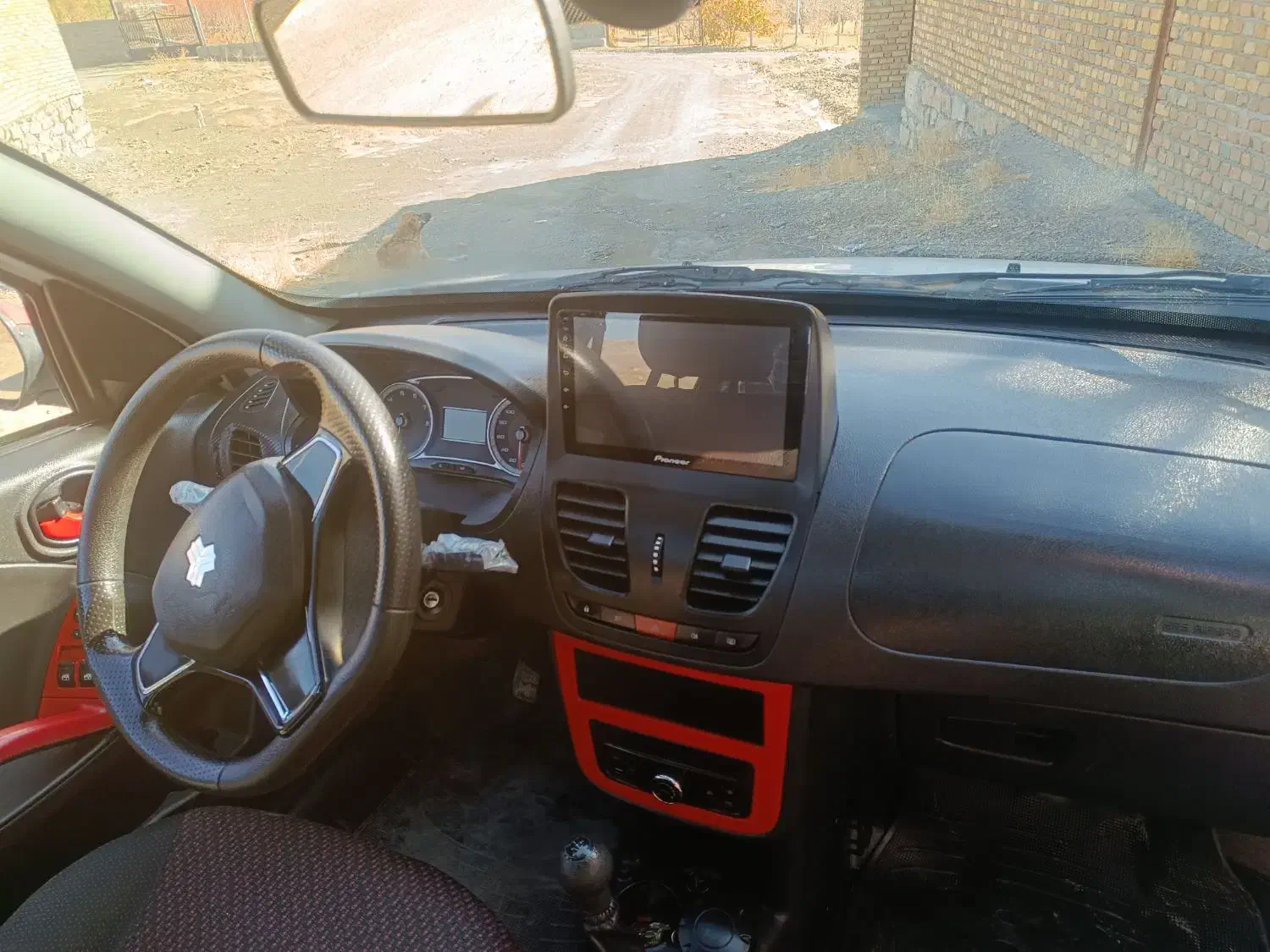 کویک r 1402|خودرو سواری و وانت|سنندج, |دیوار