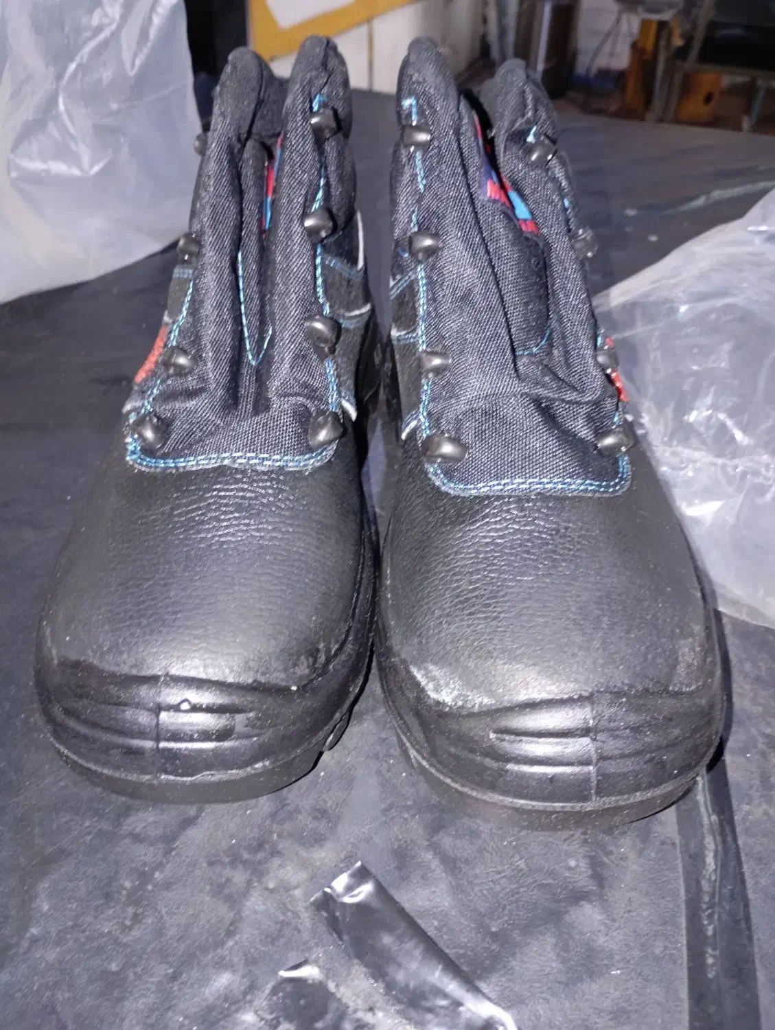 کفش ایمنی نو|کیف، کفش، کمربند|رباط‌کریم, شهرک والفجر|دیوار