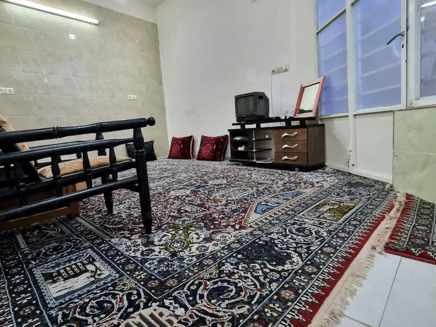 سوئیت همکف،مبله،مستقل ،باداشتن توالت فرنگی وایرانی|اجارهٔ کوتاه‌مدت آپارتمان و سوئیت|رفسنجان, |دیوار