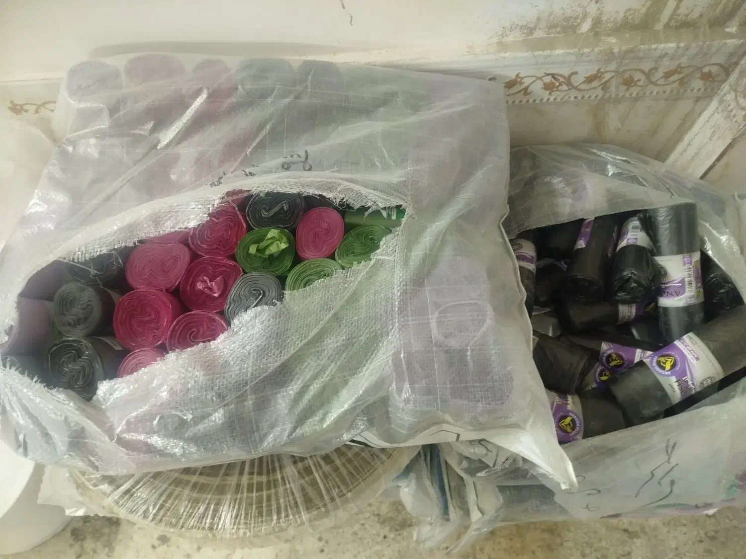 سفره یک بار مصرف|ظروف نگهدارنده، پلاستیکی، یک‌بارمصرف|بهارستان, |دیوار