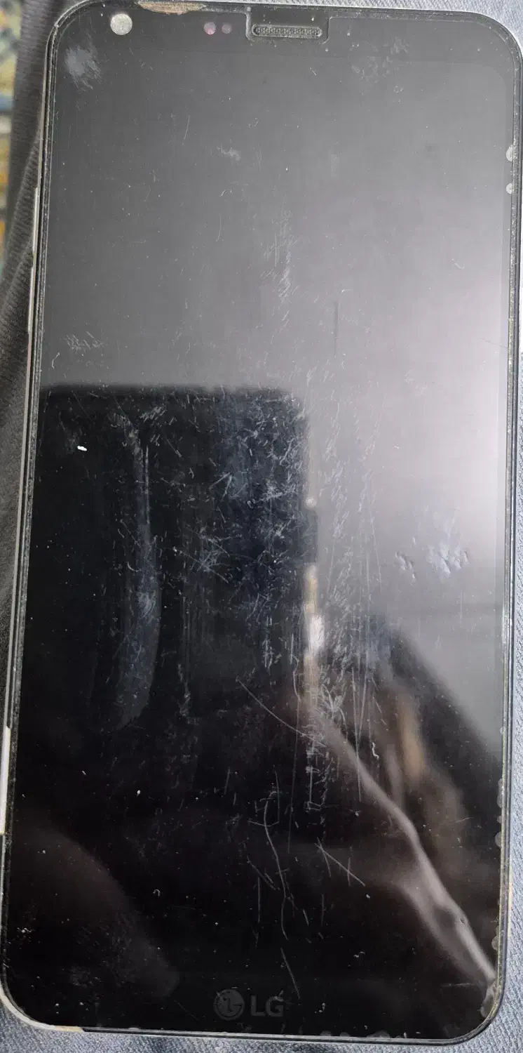 LG Q6|موبایل|آمل, |دیوار
