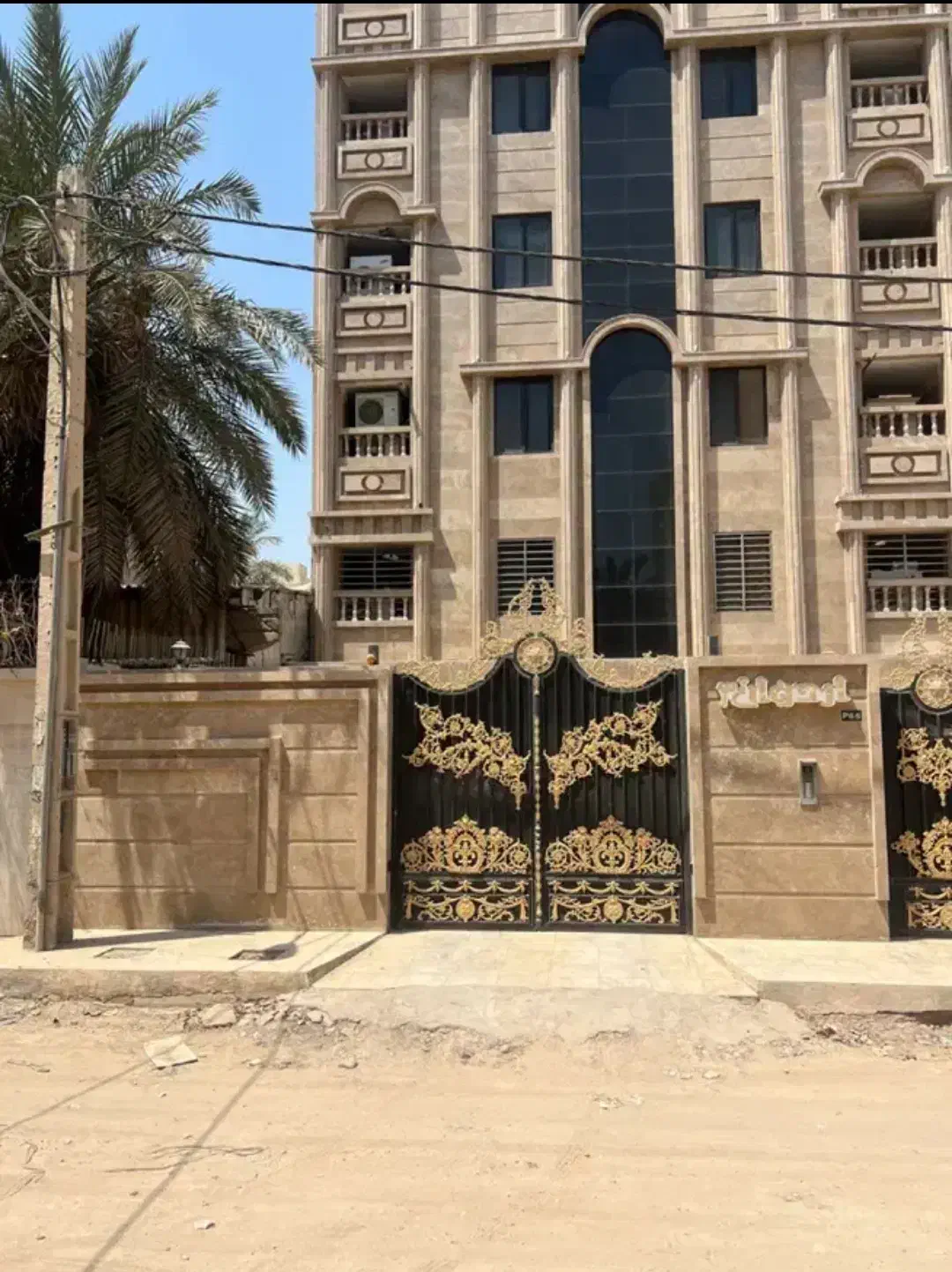 ۱۲۵ متر / طبقه ۲ جلو / کلید اول / کـاســبـی|فروش آپارتمان|اهواز, شهرک دانشگاه|دیوار