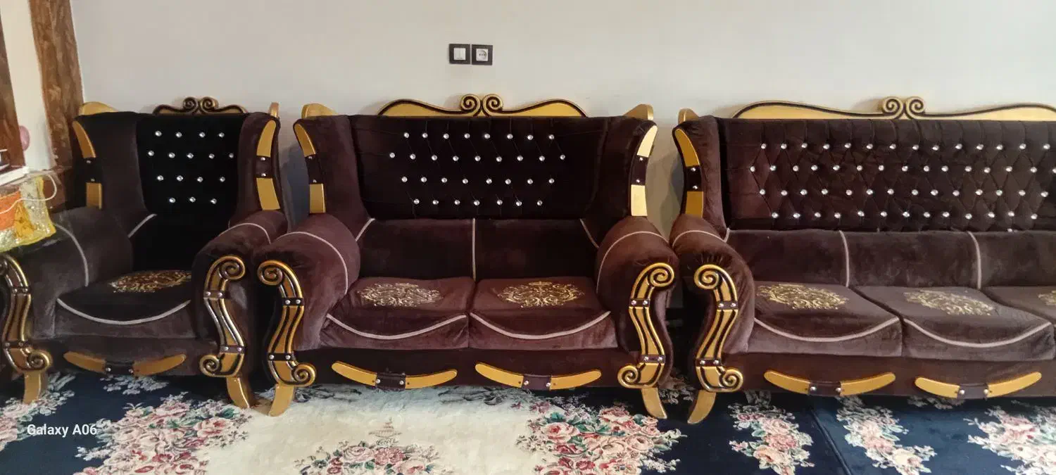 مبل هفت نفره مخمل|مبلمان خانگی و میز عسلی|شیراز, سجادیه|دیوار