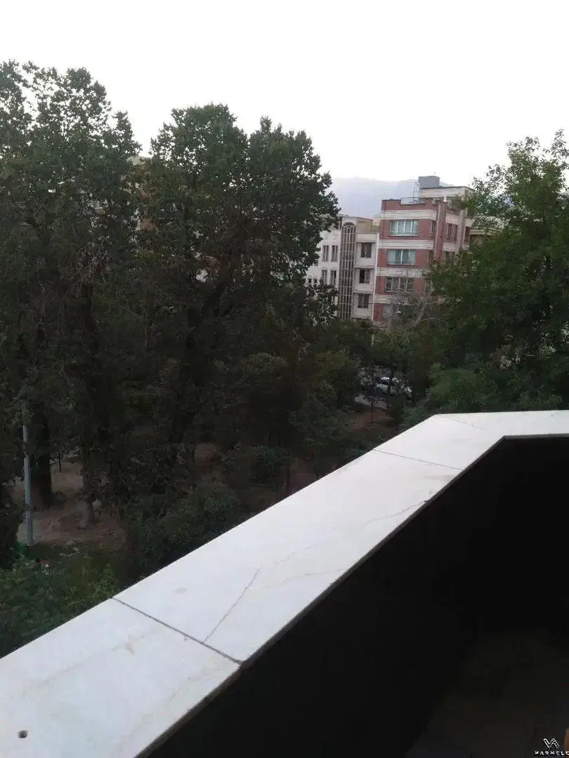 چهارطبقه آپارتمان ۱۴۵متری دو خواب یکجا سکونت و کار