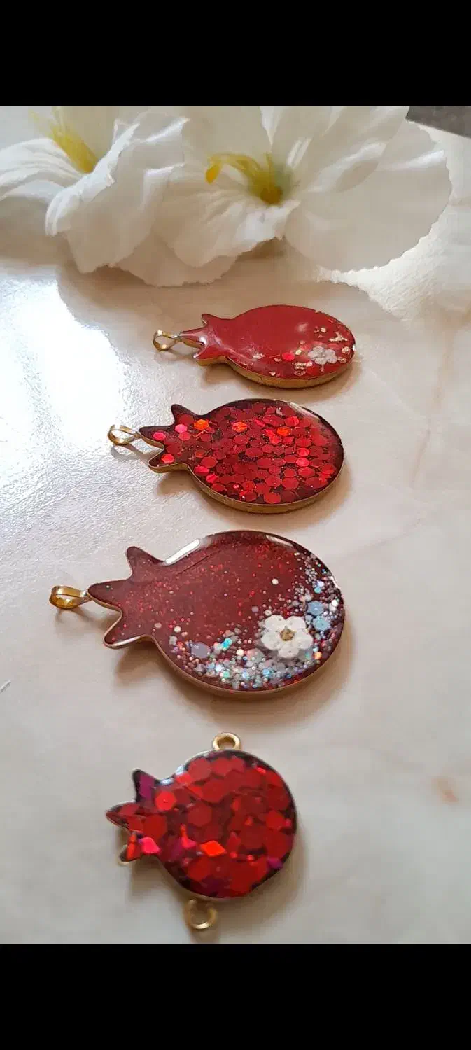 گردنبند و جاکلیدی هدیه روز مادر|بدلیجات|یزد, |دیوار