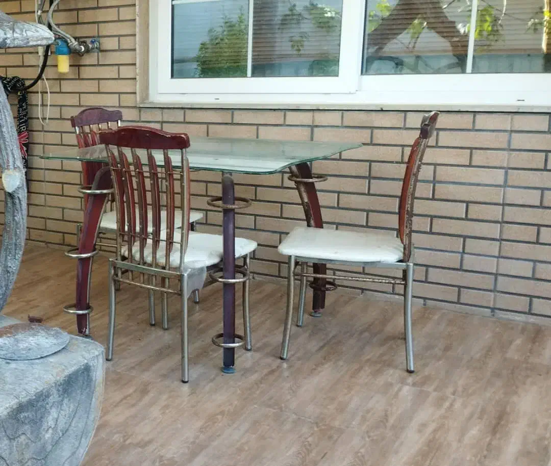 میز غذاخوری ۴ نفره|میز و صندلی غذاخوری|بندر انزلی, شیلات|دیوار