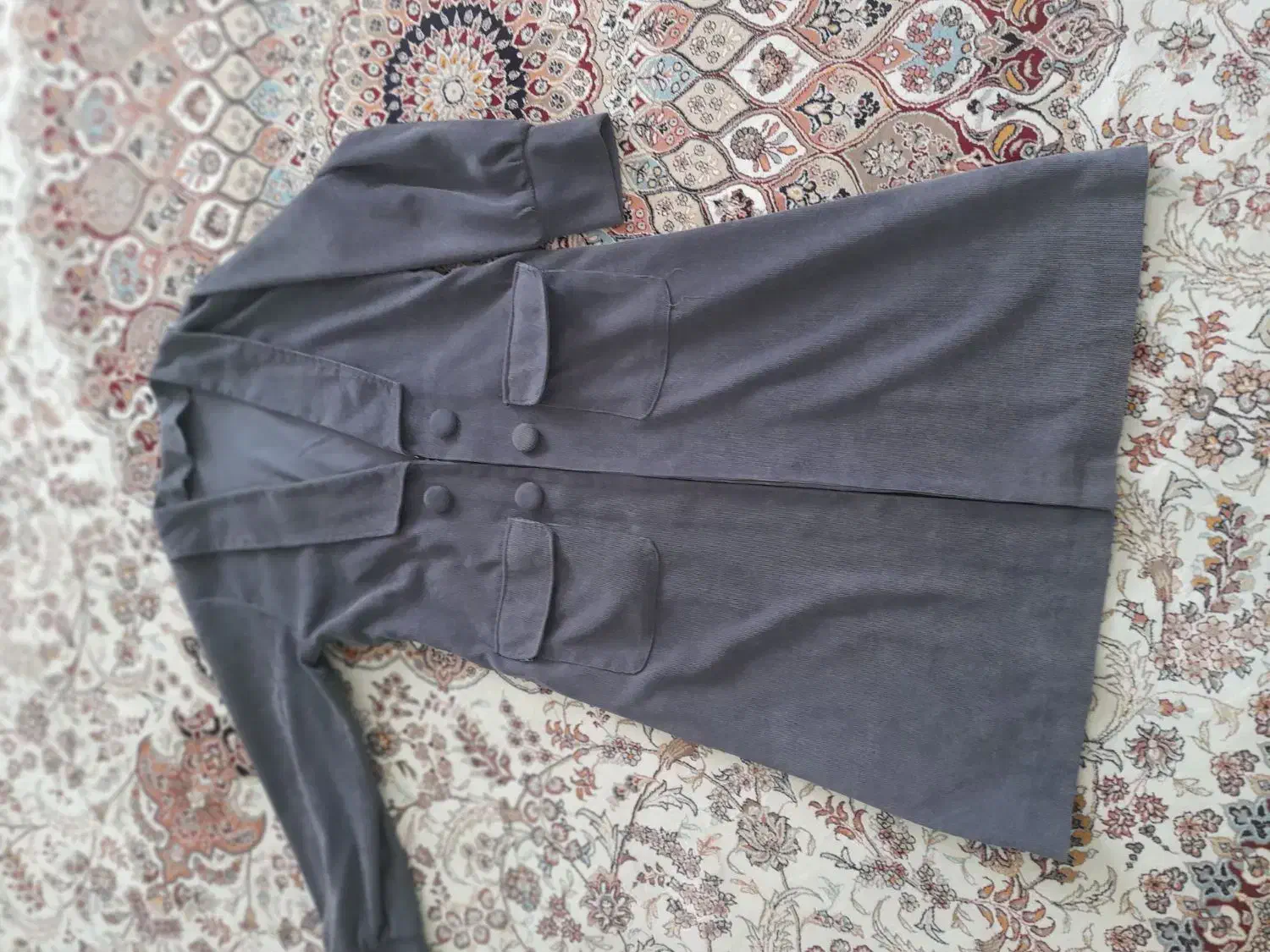 دوعدد مانتو یکی مجلسی وپاییزه در حد نو بسیار شیک|لباس|کرمانشاه, |دیوار