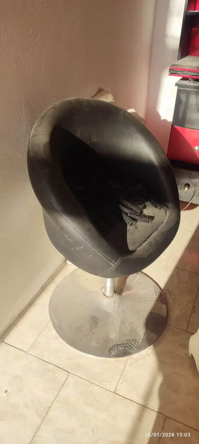 صندلی|صندلی و نیمکت|آشخانه, |دیوار