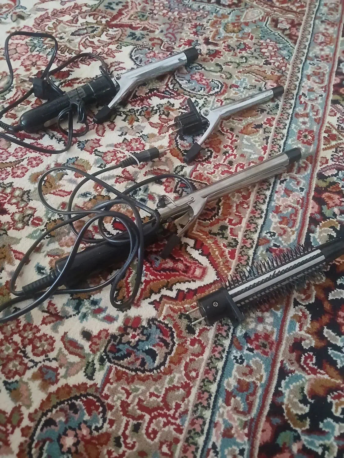 یه سری وسایل فروخته میشود|حراج|همدان, |دیوار