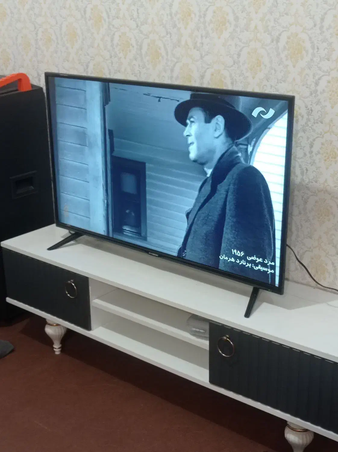 ال ای دی ایکس ورژن ۴۳اینچ|تلویزیون و پروژکتور|شهرکرد, |دیوار