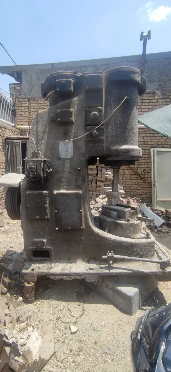 پتک برقی روسی 250|ماشینآلات صنعتی|خمینیشهر, |دیوار