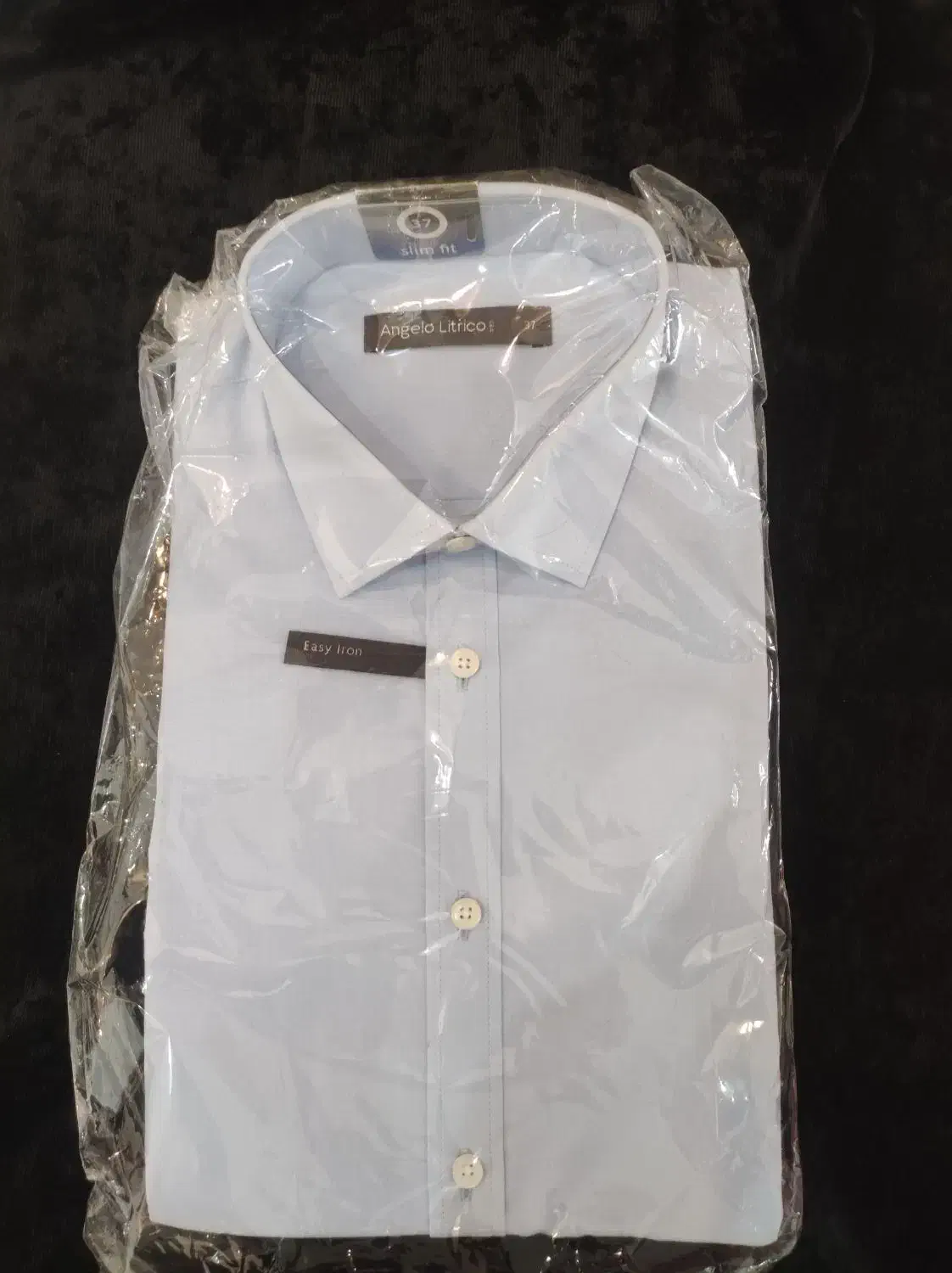 لباس های نو نو|لباس|شاهینشهر, بوستان حافظ|دیوار