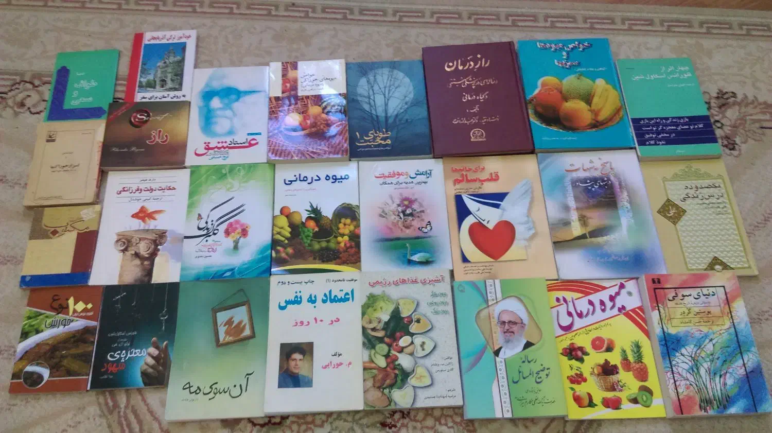 کتاب ها به صورت یکجا همه فقط ۴۰۰تومان|کتاب و مجله آموزشی|تهران, منیریه|دیوار