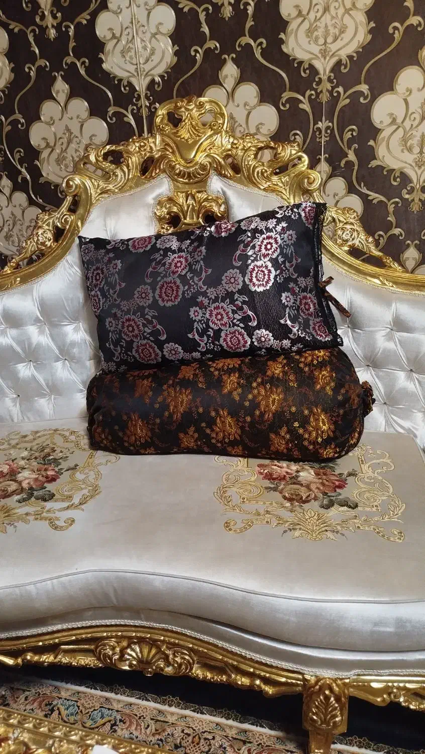 بالشت پر|رختخواب، بالش، پتو|بندر انزلی, کارآموزی|دیوار