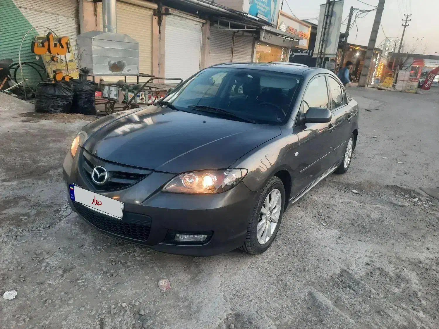 مزدا ۳ مدل۸۸ بیرنگ درحد|خودرو سواری و وانت|بابل, |دیوار